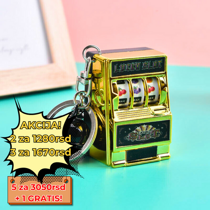 Mini Slot Mašina Privezak za Ključeve - Unikatni Dizajn